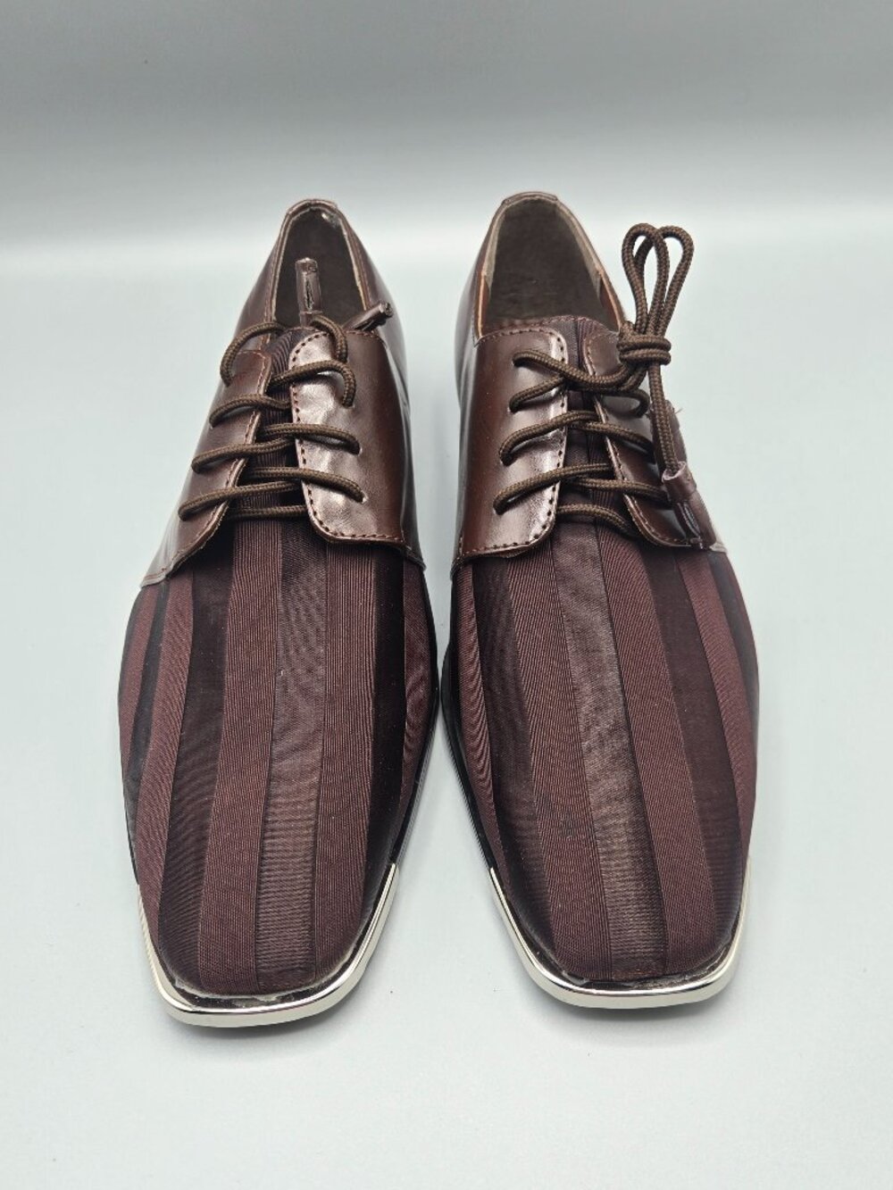 Hugo Vitelli Men's Brown Striped Dress Shoes Size 11 Square Toe Metal Tip Oxford - Picture 2 of 15